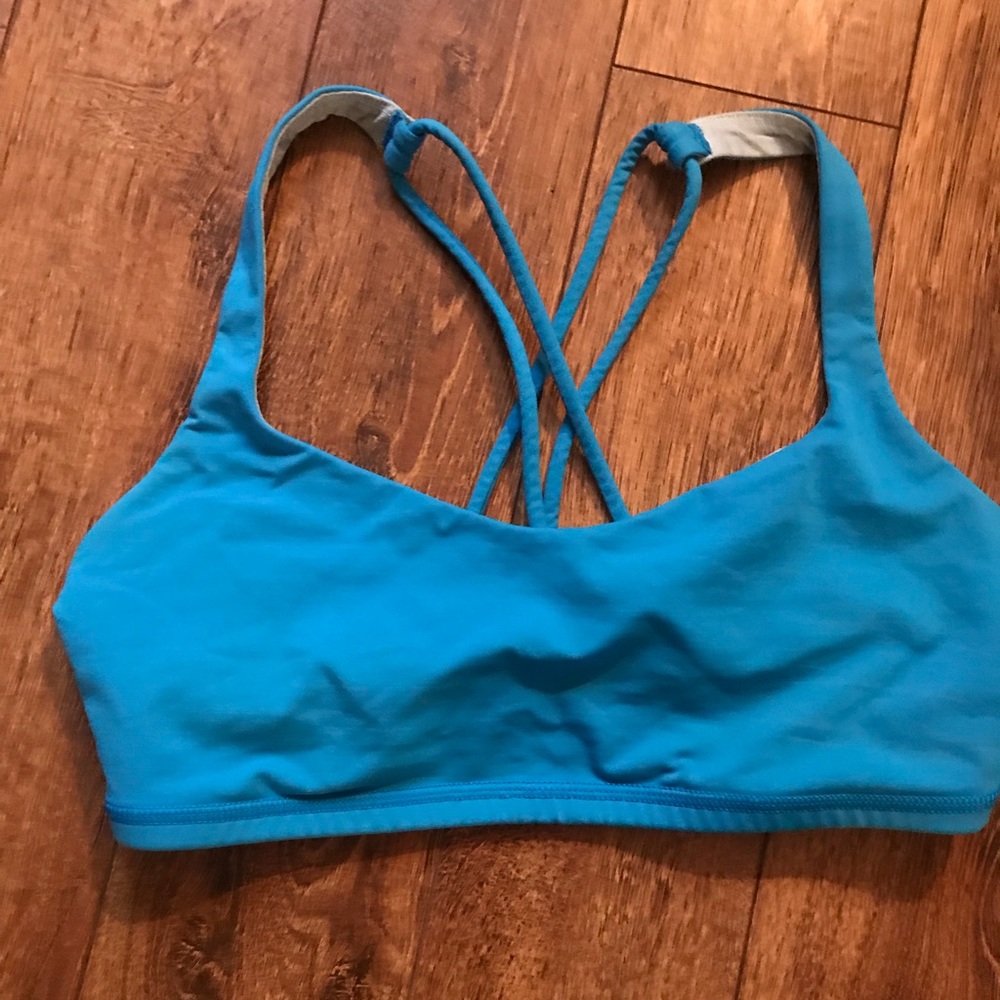 Lulu sport bra
